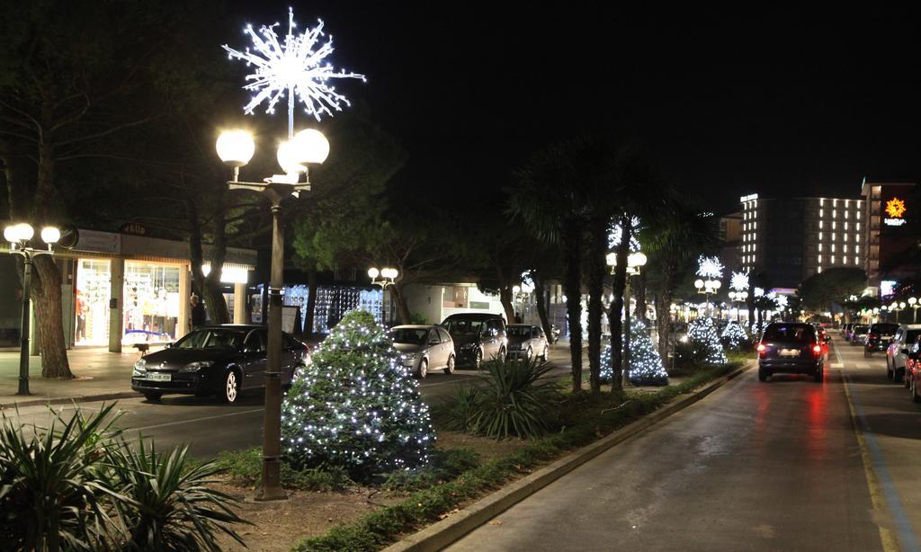 Apartments Morski Svet Portorose Esterno foto